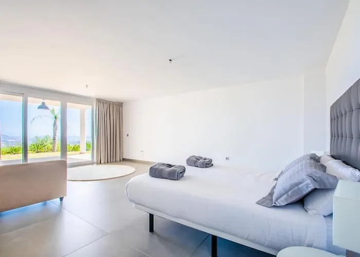New Modern Elviria, Mairena Pool Bbq&views Марбелья