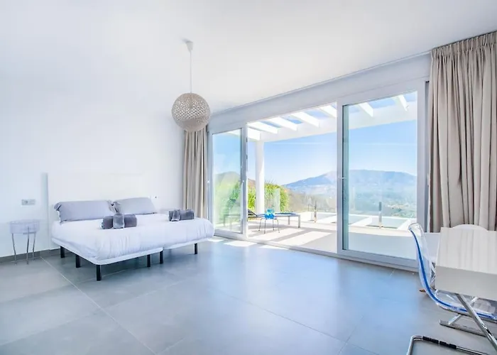 New Modern Elviria, Mairena Pool Bbq&views * Марбелья