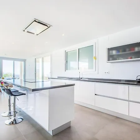 Villa New Modern Elviria, Mairena Pool Bbq&views