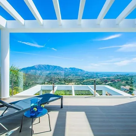 Villa New Modern Elviria, Mairena Pool Bbq&views Marbella