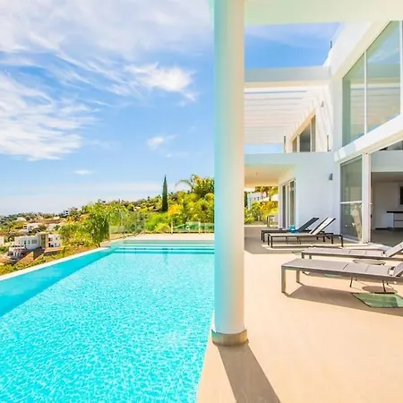 New Modern Elviria, Mairena Pool Bbq&views Villa