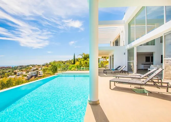 New Modern Elviria, Mairena Pool Bbq&views 빌라