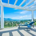 Villa New Modern Elviria, Mairena Pool Bbq&views