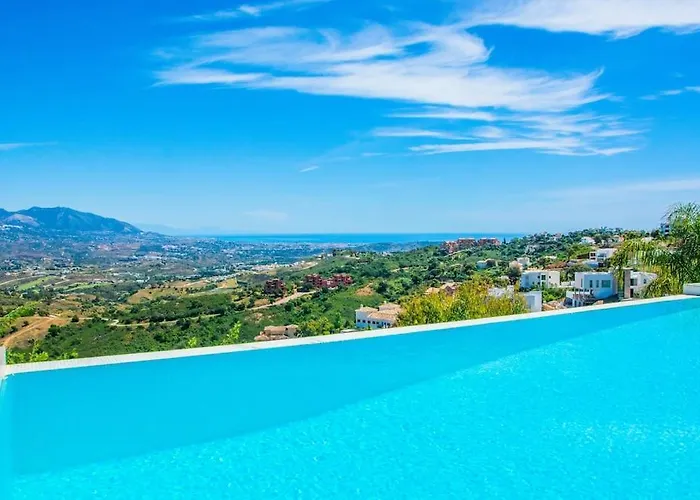 New Modern Elviria, Mairena Pool Bbq&views * Marbella